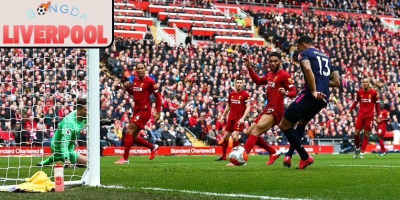 Liverpool từng đối mặt với những dạng khủng hoảng nào?
