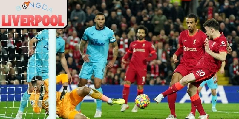 Liverpool chịu tác động như thế nào từ làn sóng thương mại hóa bóng đá?
